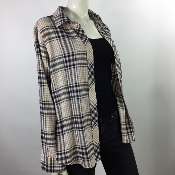Doe & Rae Plaid Button Up Top Size S - Picture 16 of 16